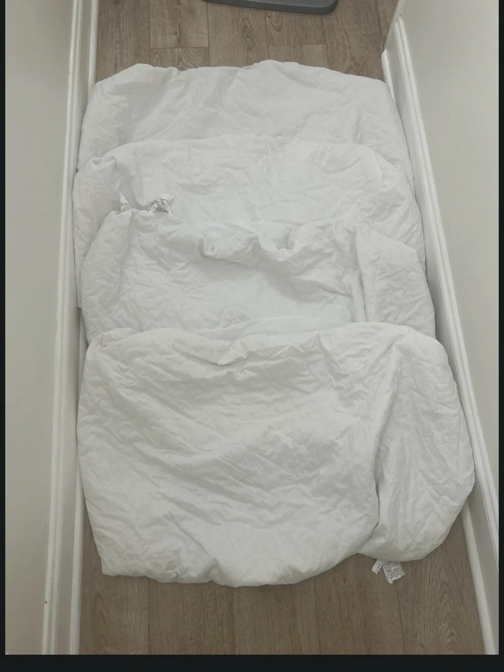 4 waterproof crib mattress covers